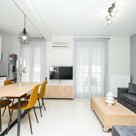 Castle Of Beauty In Thessaloniki Apartment ภายนอก รูปภาพ