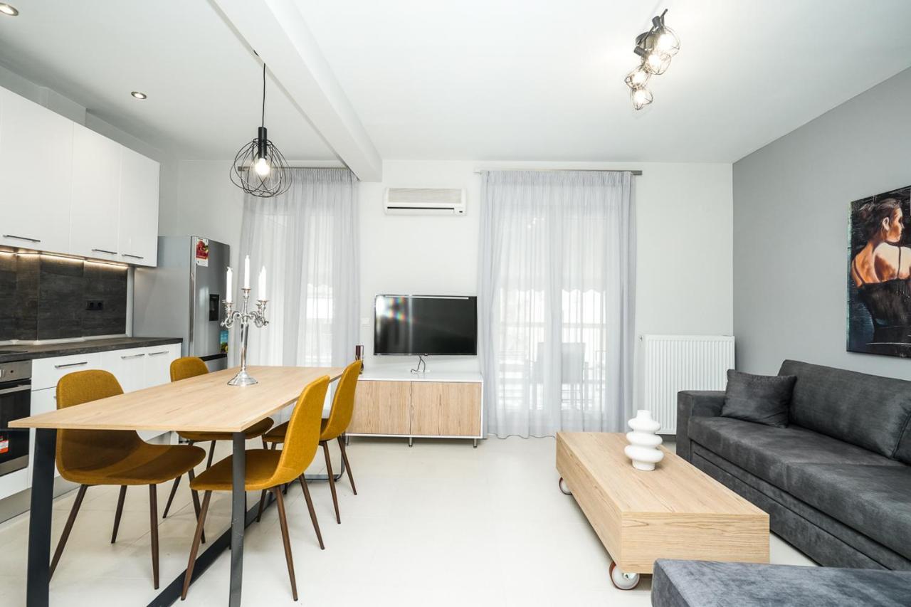 Castle Of Beauty In Thessaloniki Apartment ภายนอก รูปภาพ