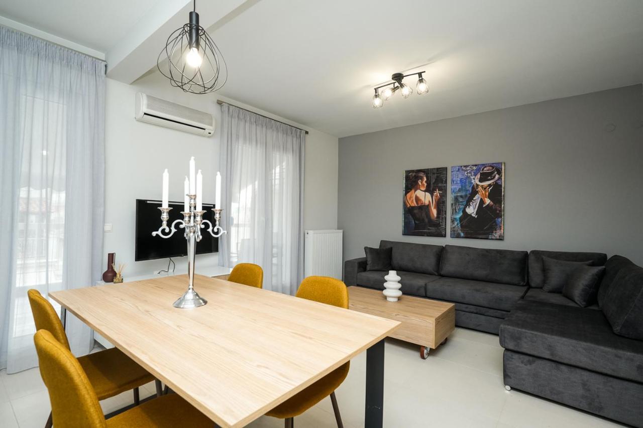 Castle Of Beauty In Thessaloniki Apartment ภายนอก รูปภาพ